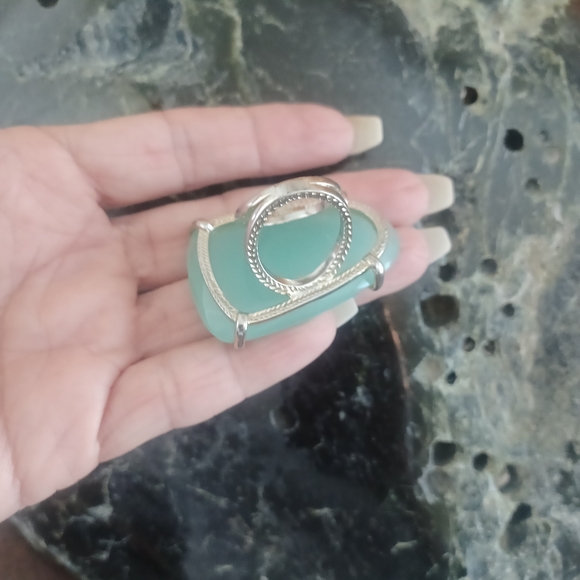 Kendra Scott Vintage ring size 6 - Picture 6 of 6